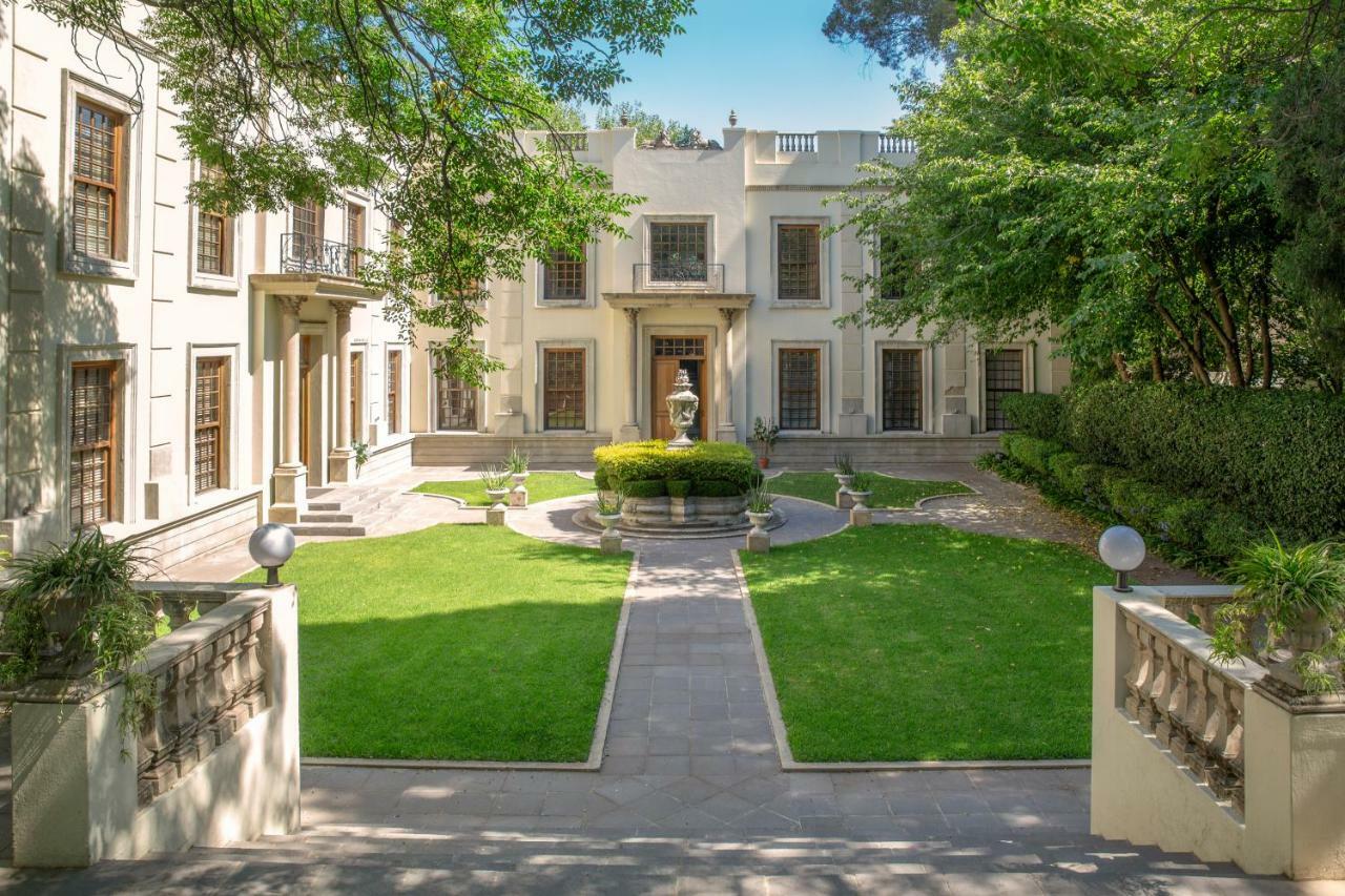 Fairlawns Boutique Hotel & Spa Johannesburg Bagian luar foto